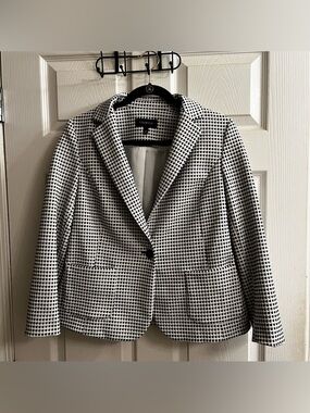 TALBOTS~BLACK & WHITE~GINGHAM~ONE BUTTON BLAZER~M